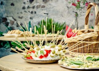 Jak zrobić szaszłyki na grillu elektrycznym?