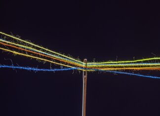 Czy można podłączyć włącznik schodowy jako zwykły?