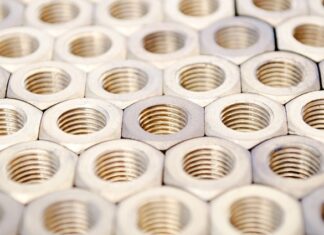 Co to jest łącznik zwierny?